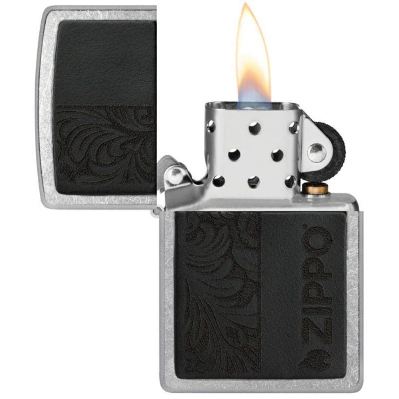 ENCENDEDOR ZIPPO Black Leather Emblem – Zippo Design ZP46919-2