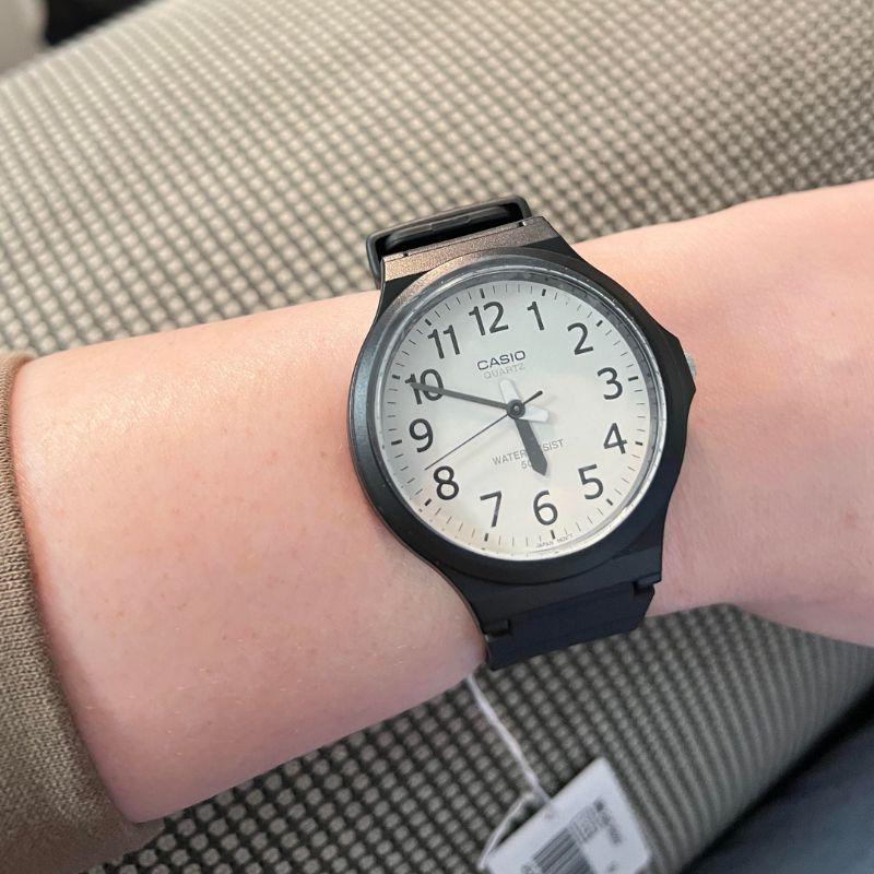 Reloj Análogo Casio Hombre MW-240-7BV-3