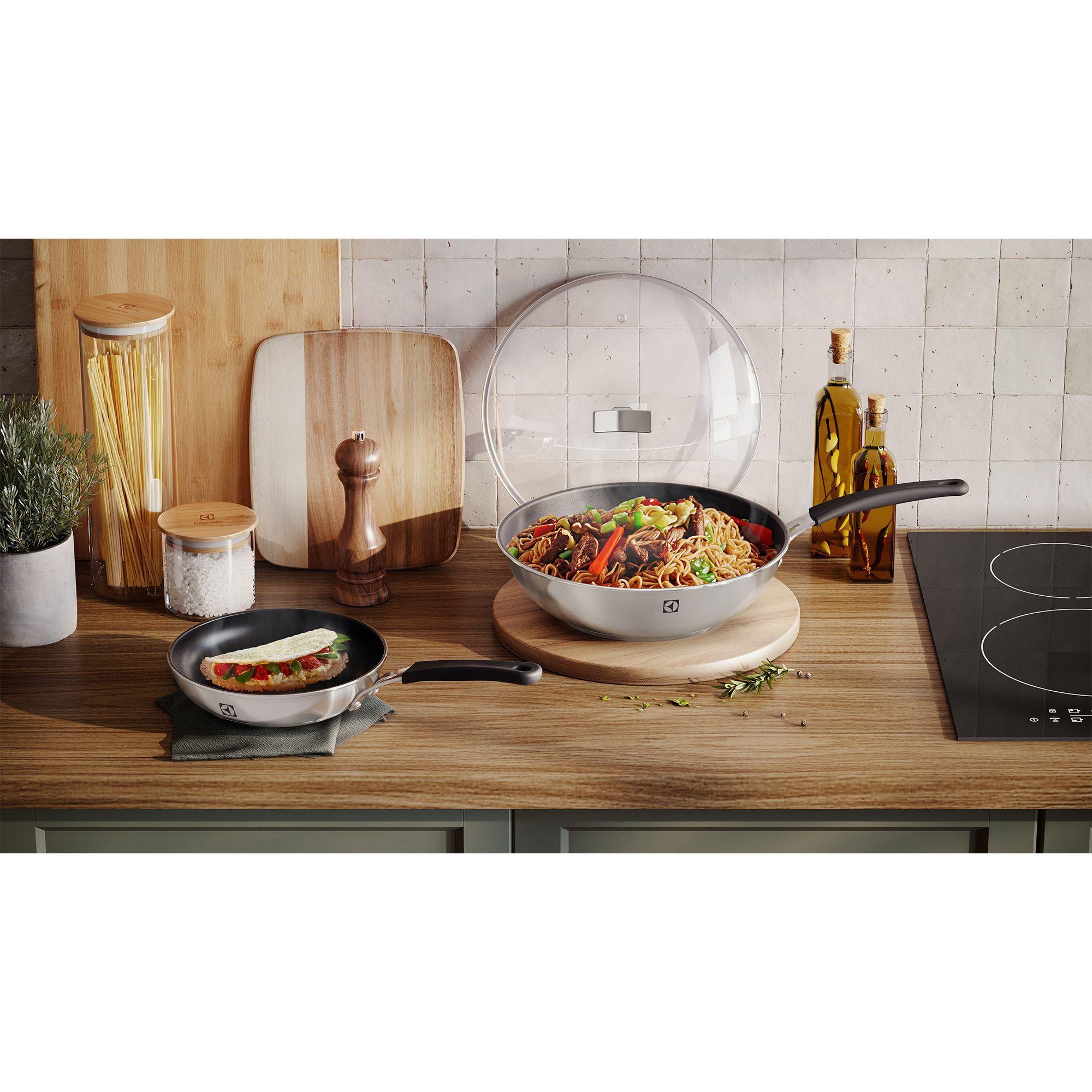 Wok Antiadherente con Tapa 28 cm Electrolux-5