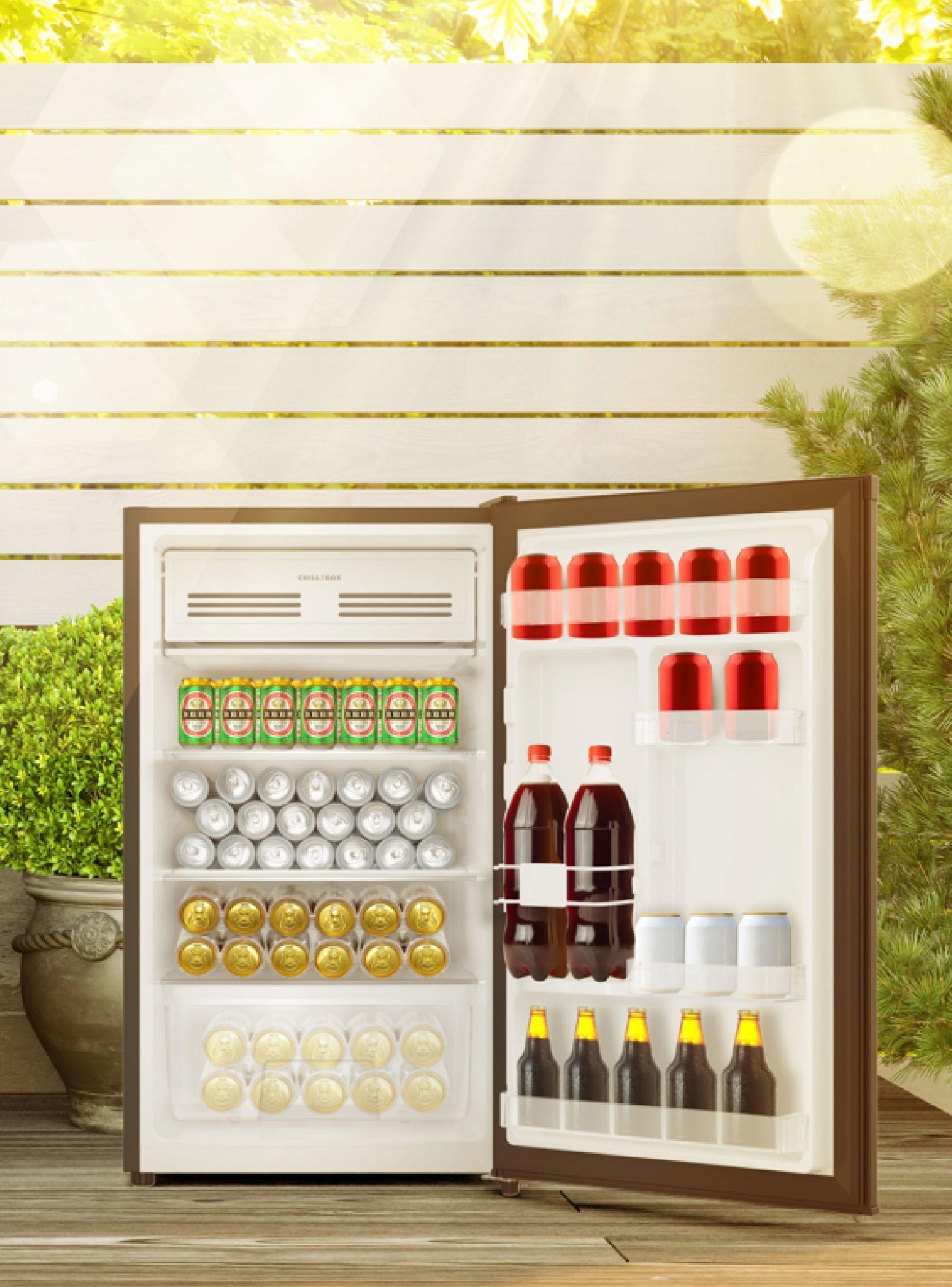 Frigobar Mademsa 90L Frío Directo con Llave y Luz LED MMB91-3