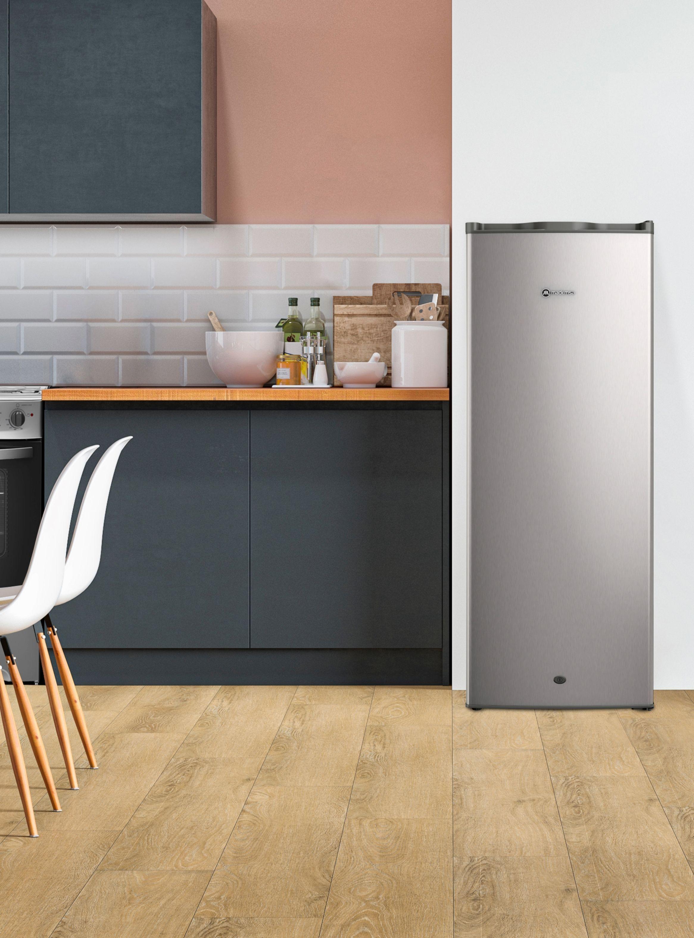 Congelador Freezer Mademsa Vertical 168L Frío Directo M265V-2