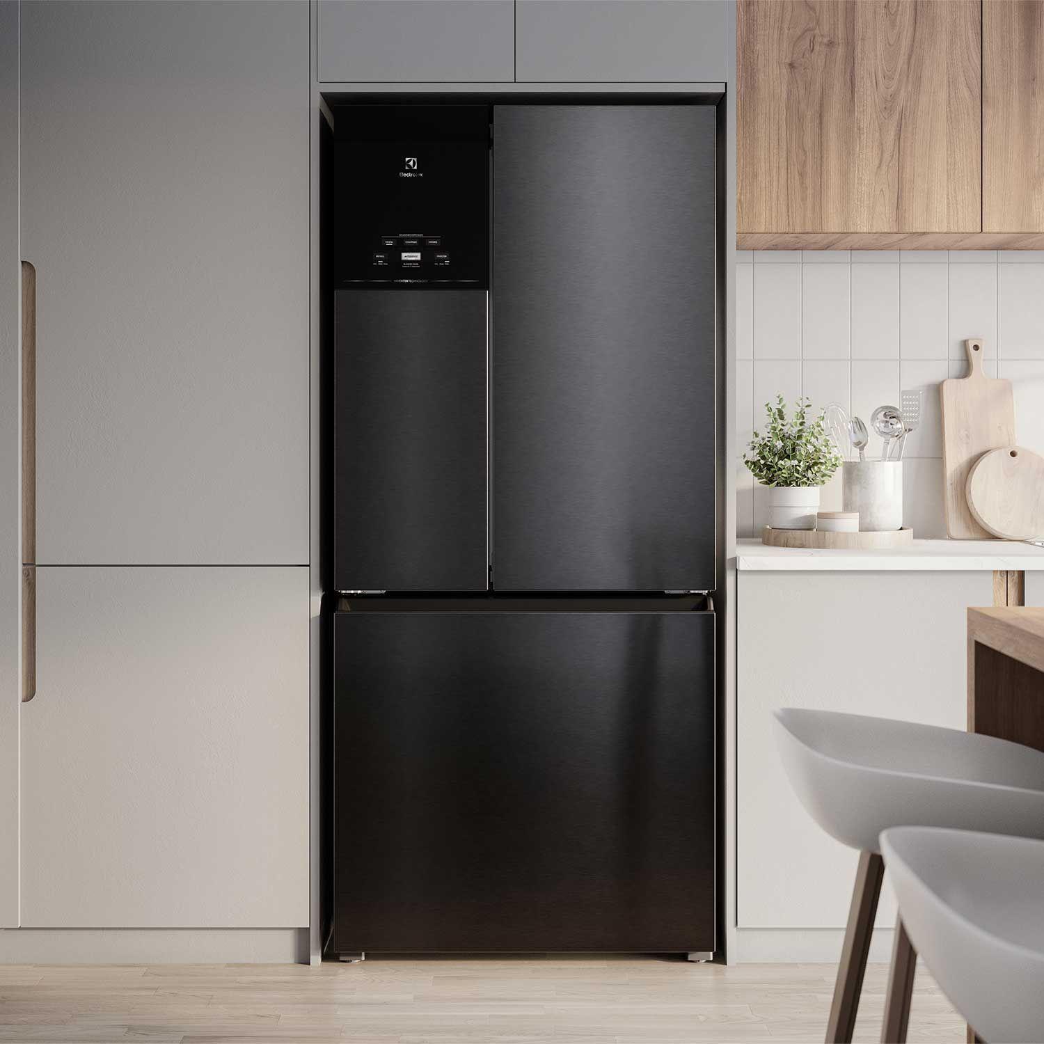 Refrigerador Electrolux 590L No Frost 3 Puertas Inverter IM8B Negro-3