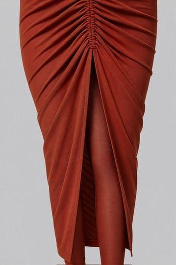 Set Falda y Legging Ajustado Layered Contour Set-2