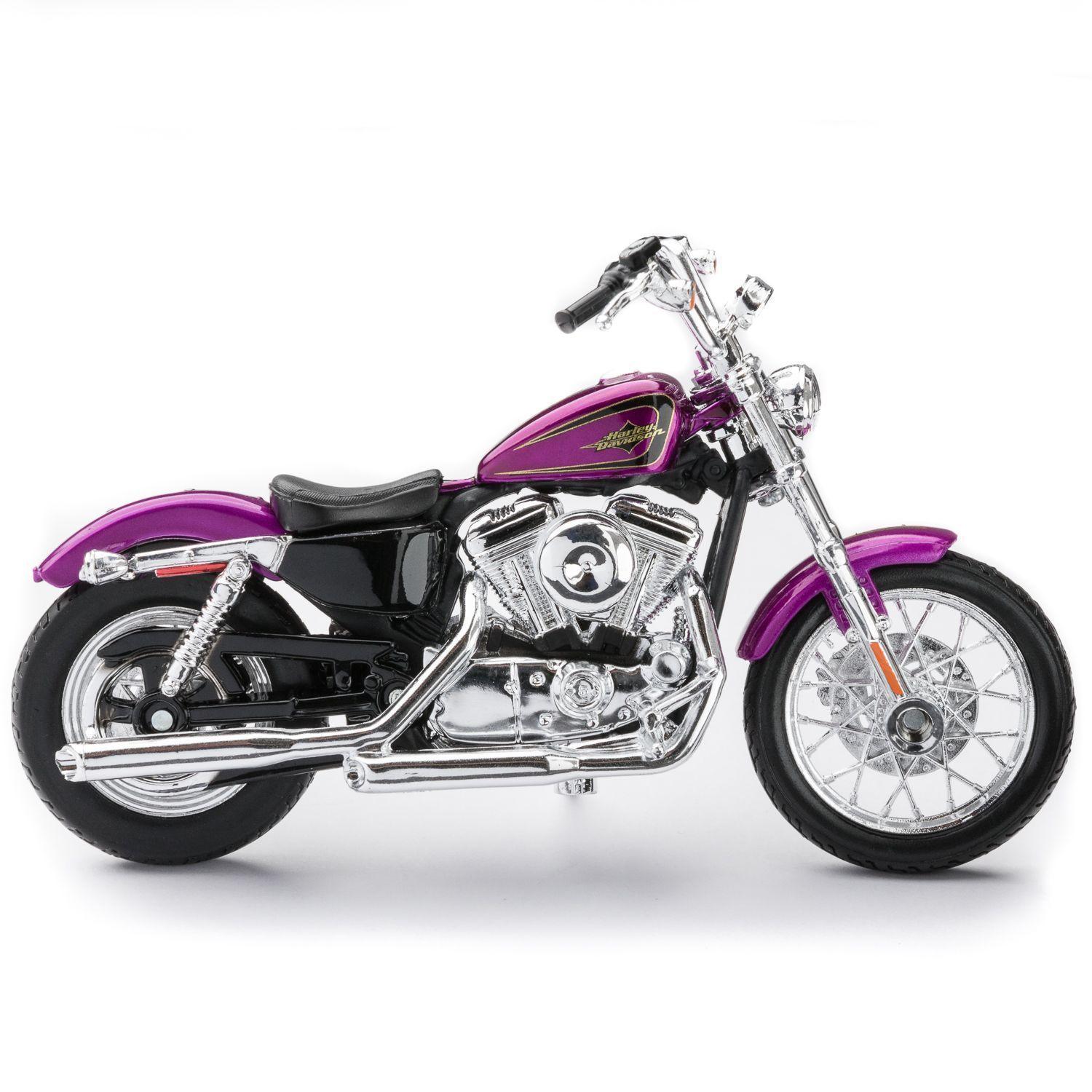 Moto coleccionable Harley Davidson Modelo 2013 XL 1200V Seventy-Two-1