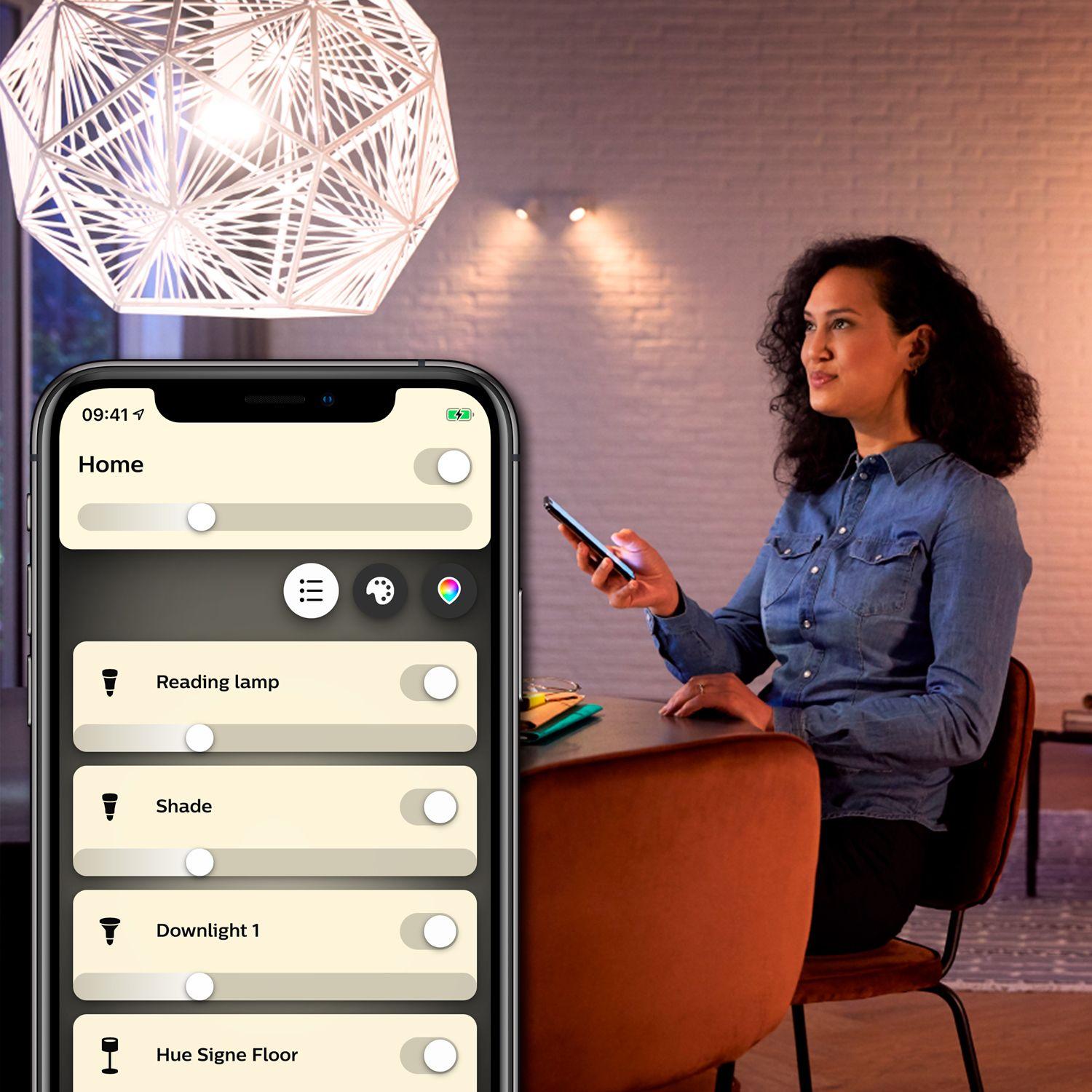 Kit Philips Hue Bridge + 2 Ampolletas Blancas BT-4