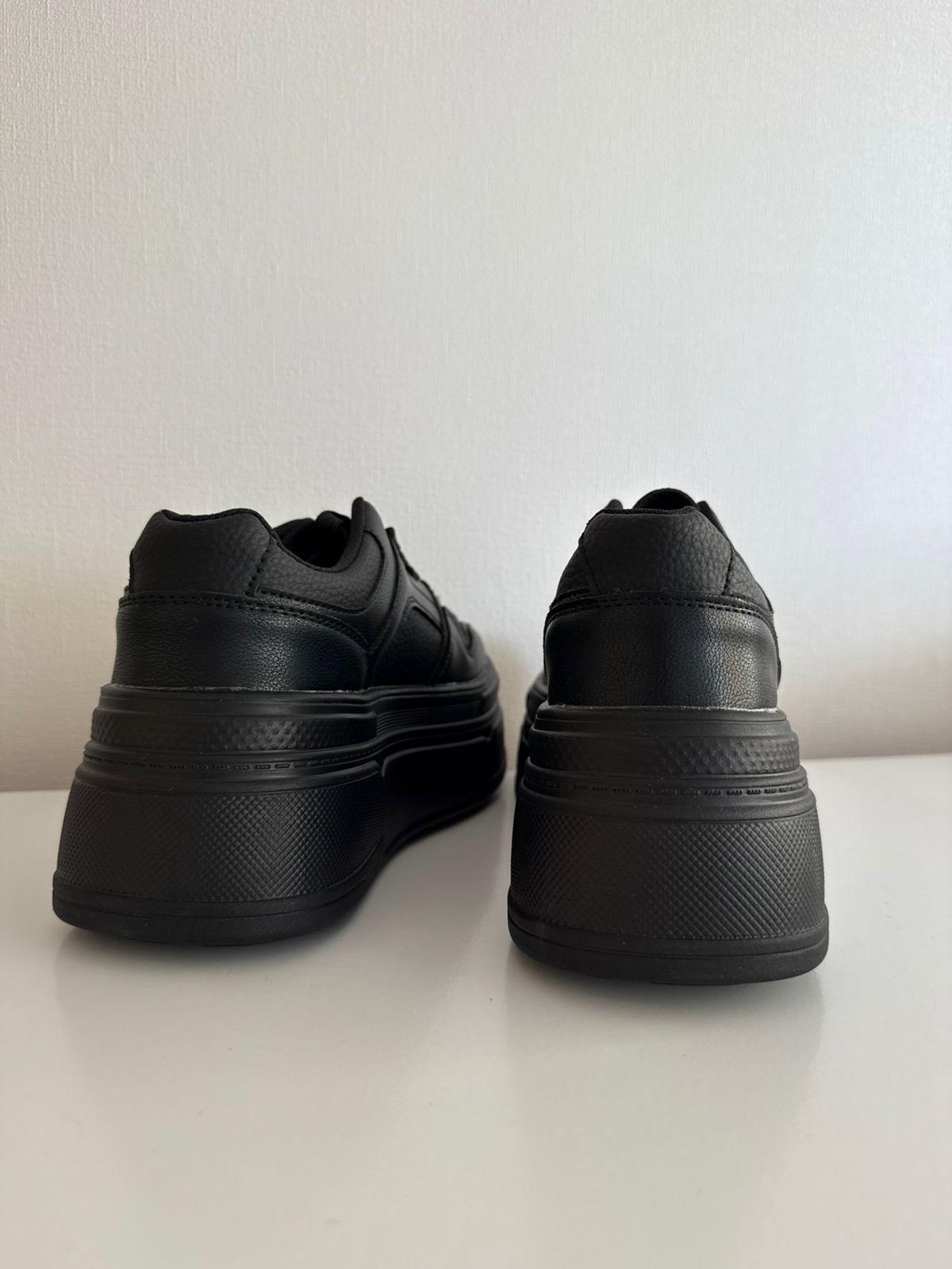 Zapatilla Plataforma Total Black-2