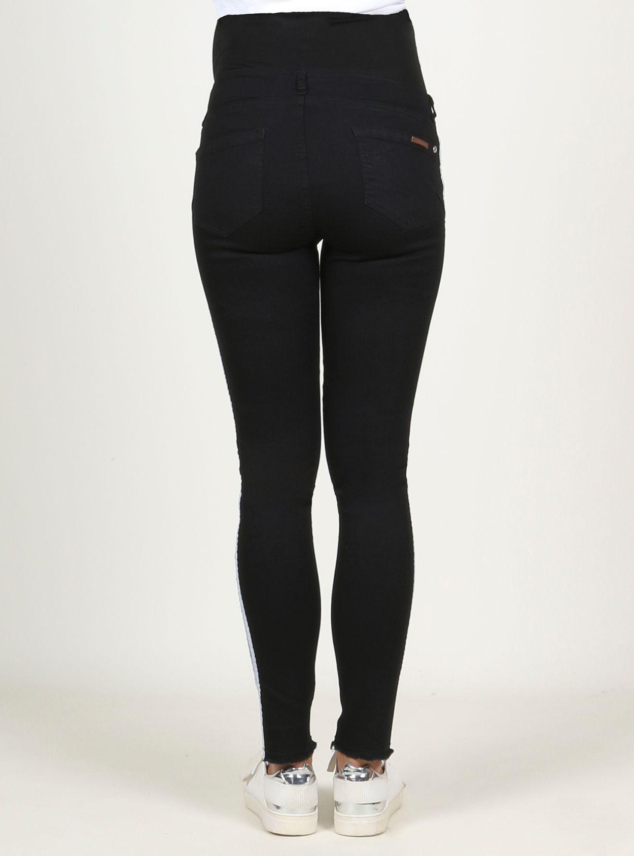 Pantalon negro crop con cintas laterales-2