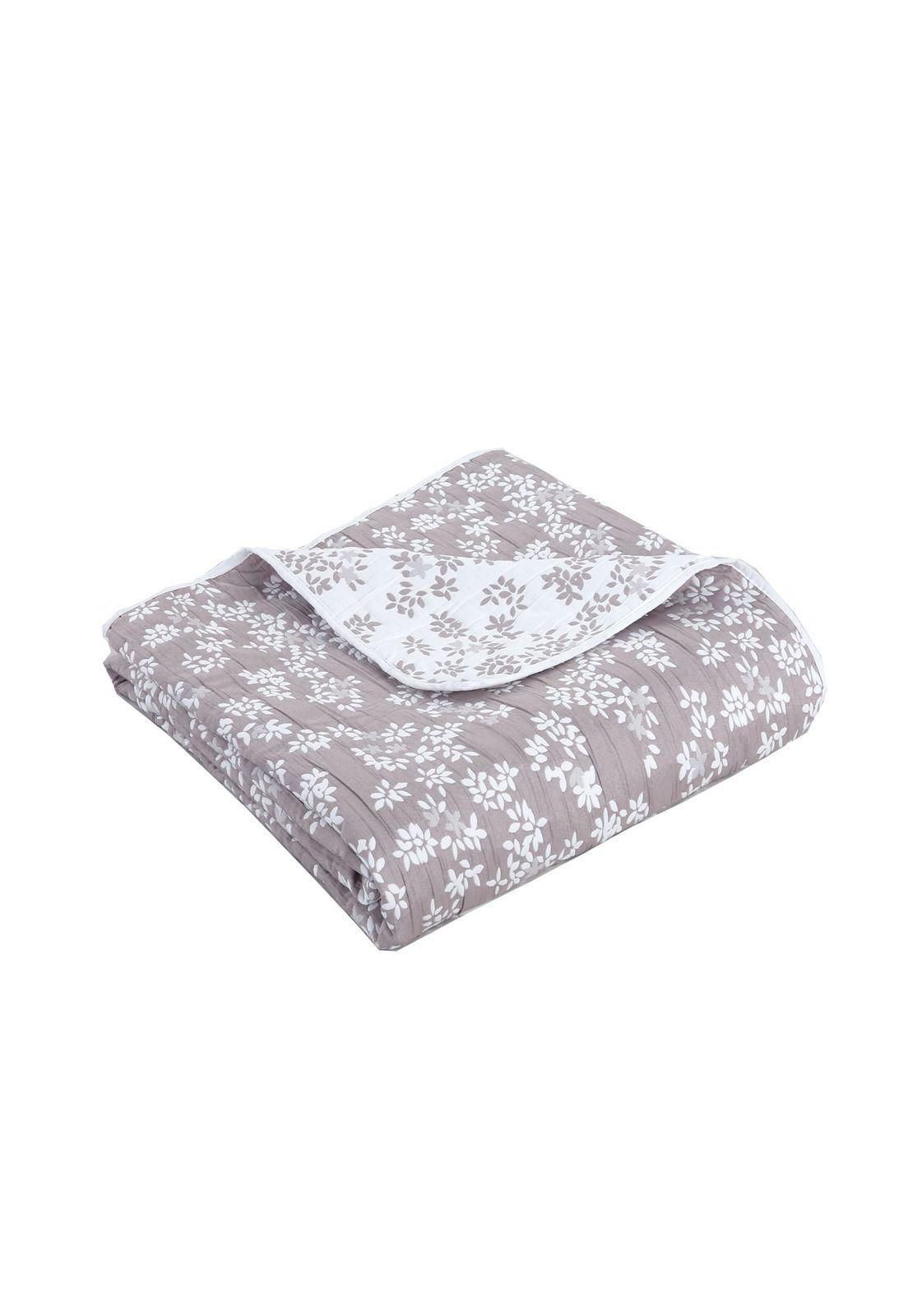 Cubrecama Jacquard Bordado King Vicuña-2