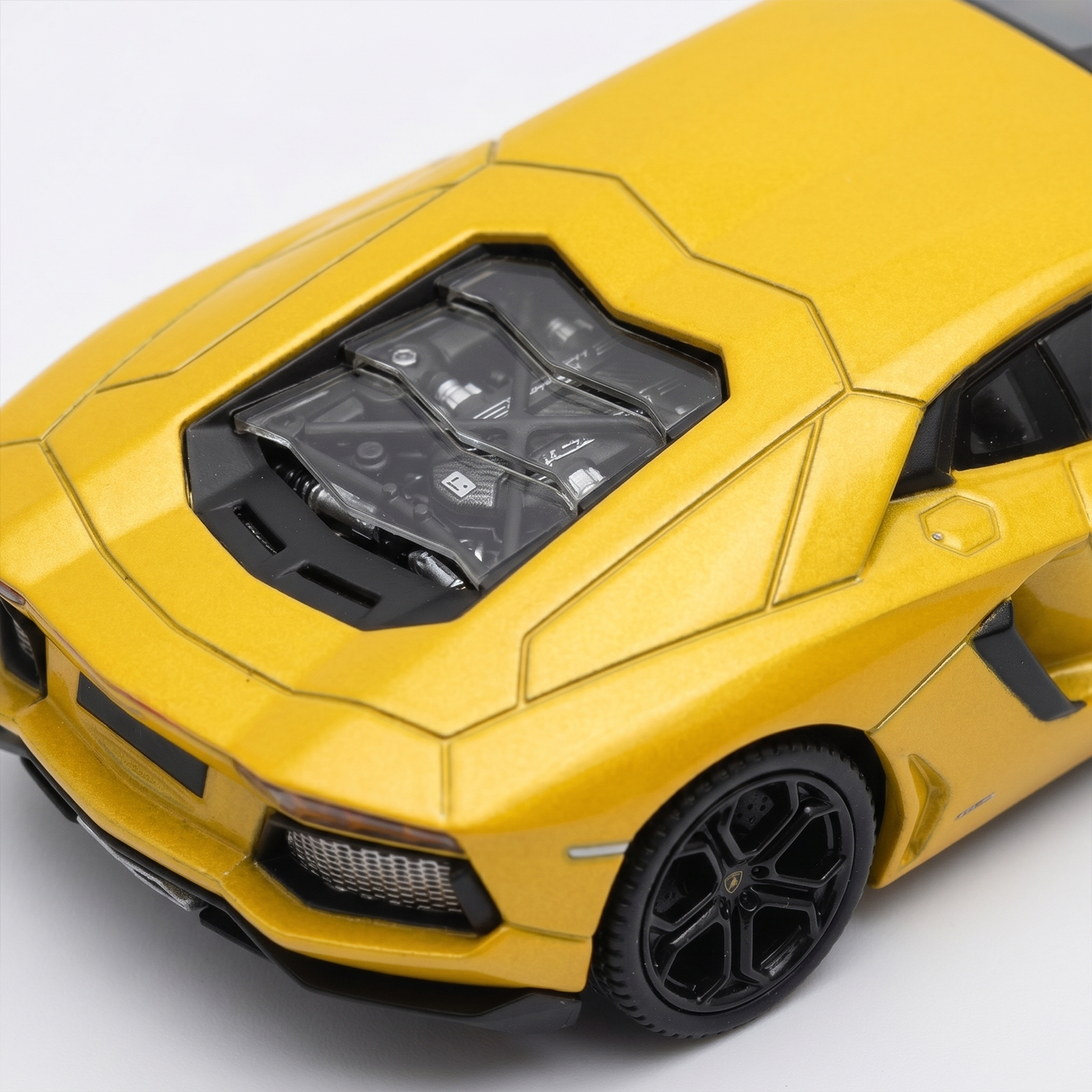 Auto Lamborghini Aventador Coupe - Welly-4