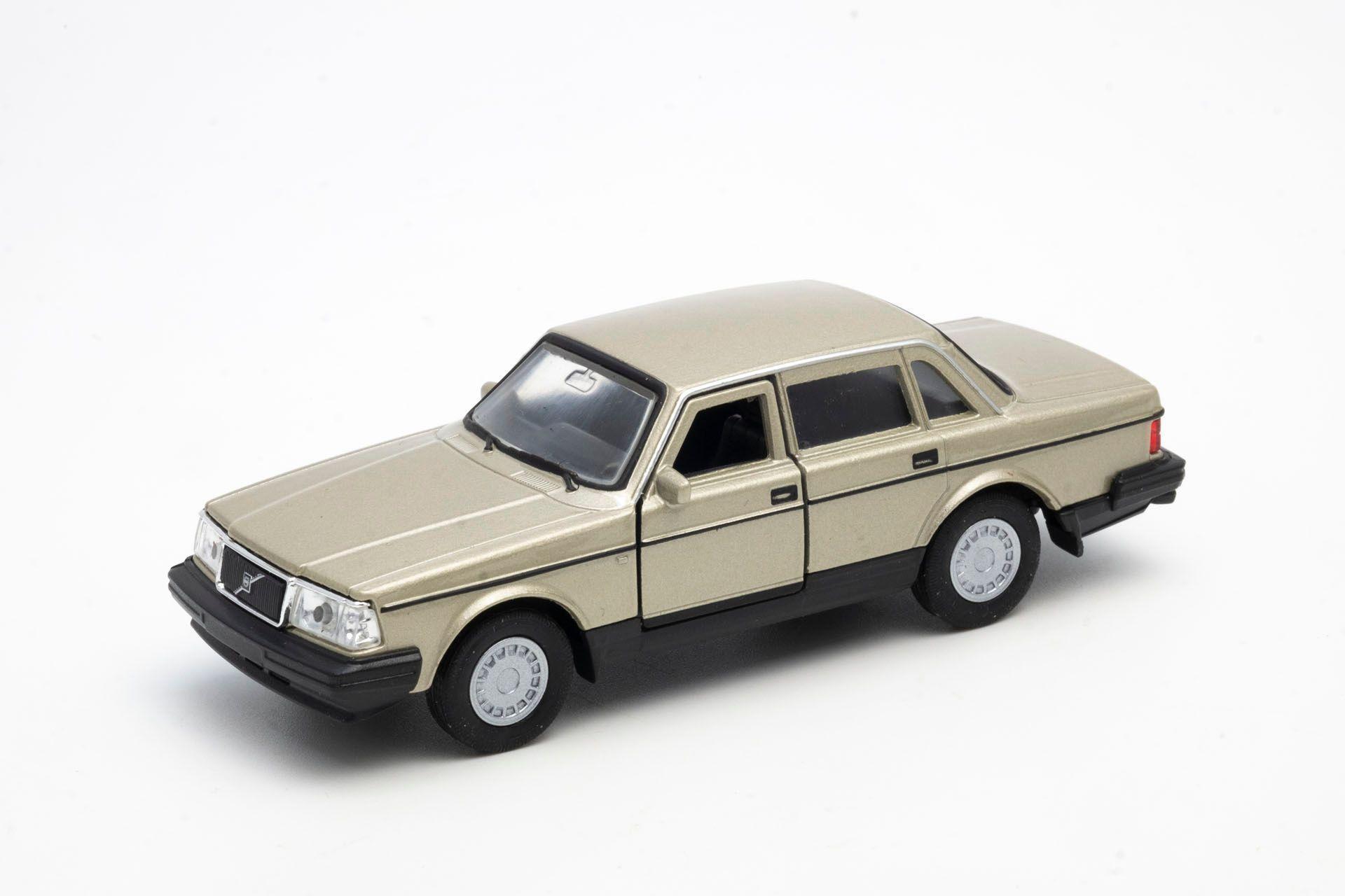 Auto Volvo 240 Gl  - Welly-1