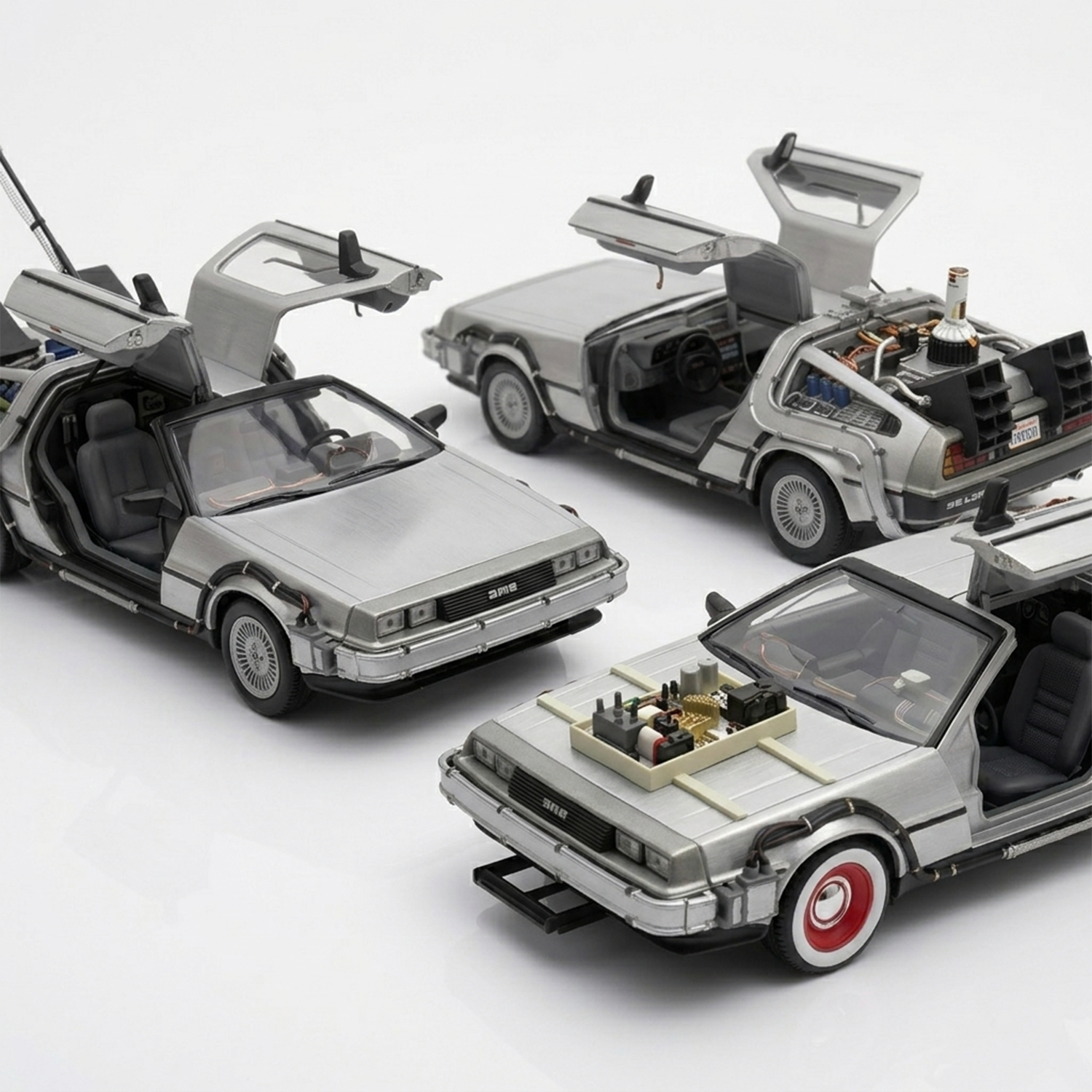 Pack x3 DeLorean Volver al Futuro Trilogía Welly 1:24-4