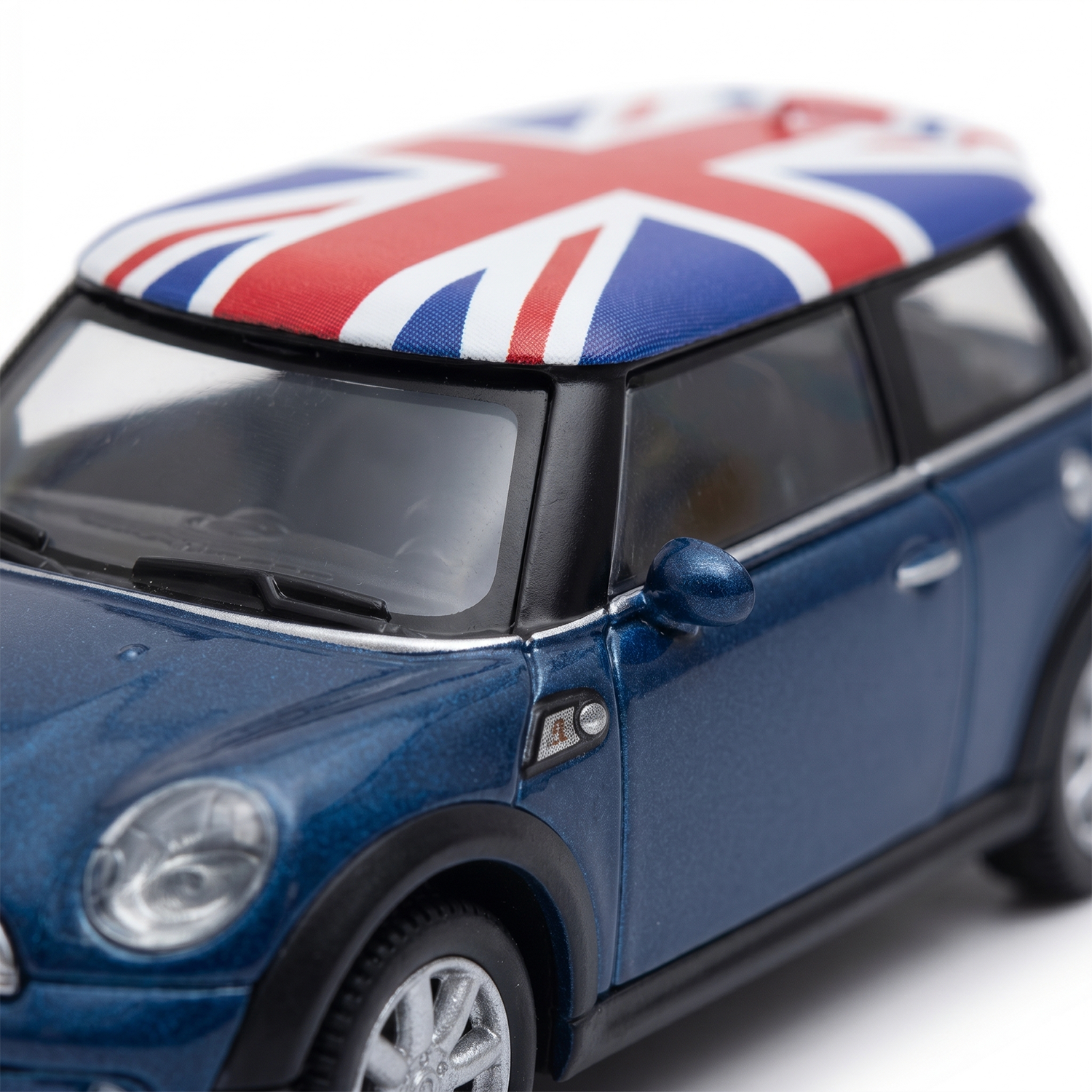 Auto Mini Cooper British Flag S Escala 1:43 - Welly-2