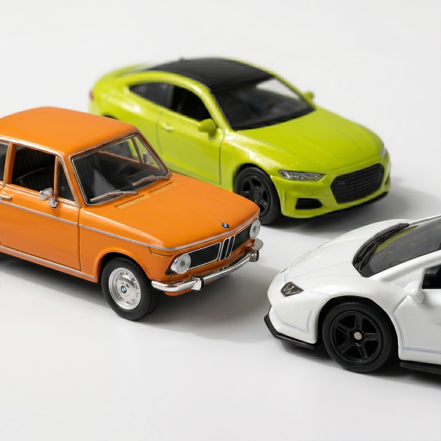 Pack x12 Autos Welly Deportivos Escala 1:60-2