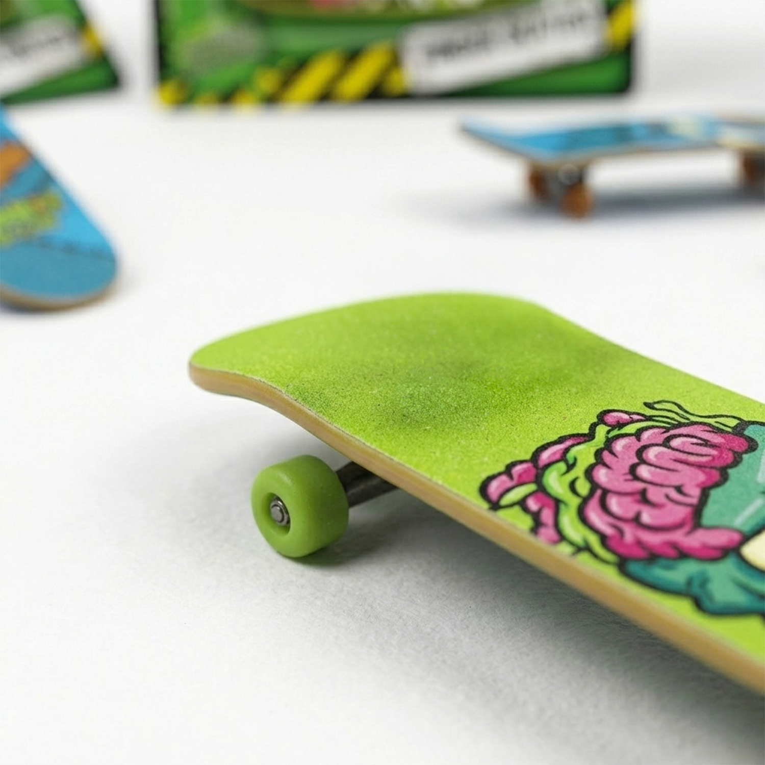 Pack x24 Blister Finger Skate Ultra Zombies-4
