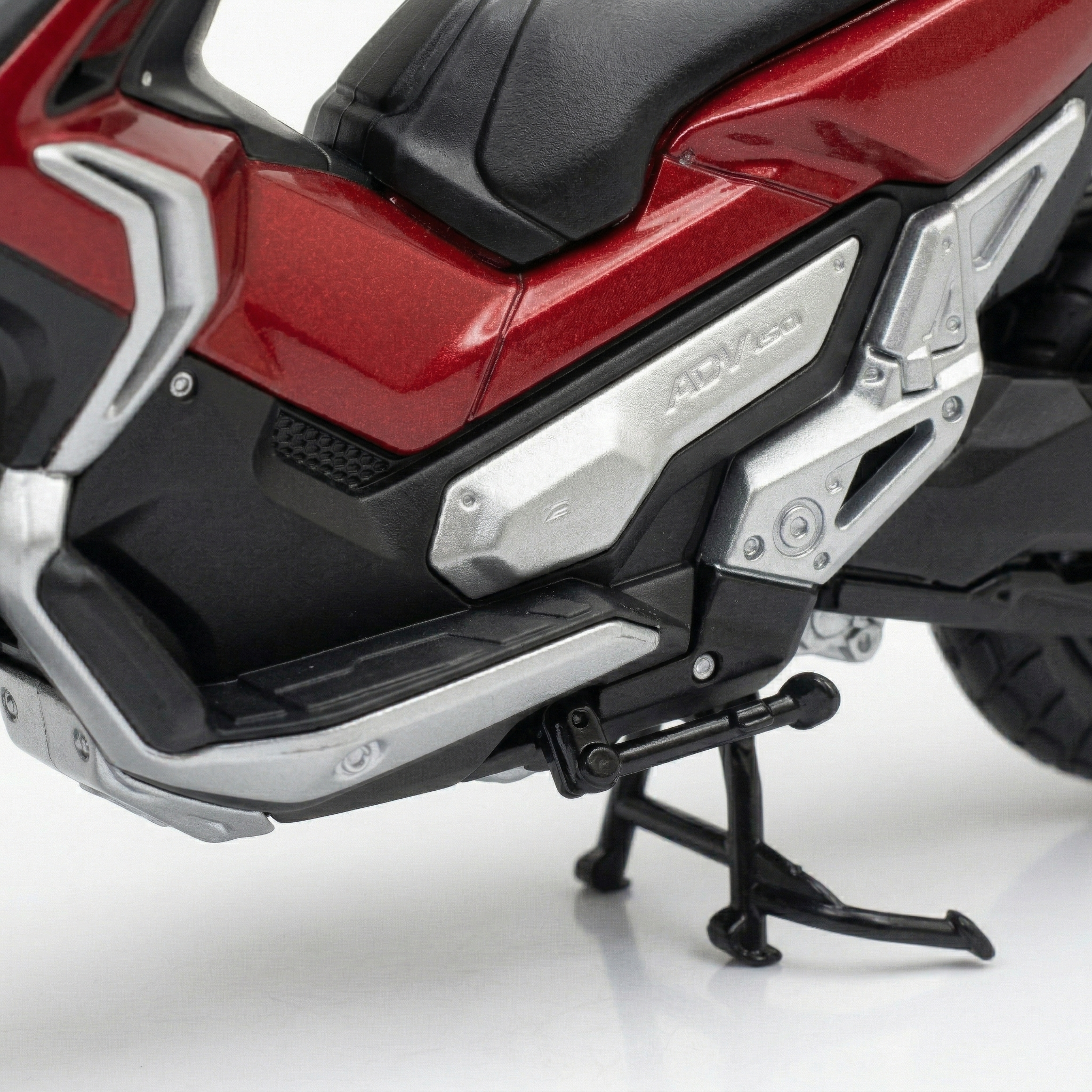 Moto Honda X-Adv 2018 Escala 1:18 - Welly-4