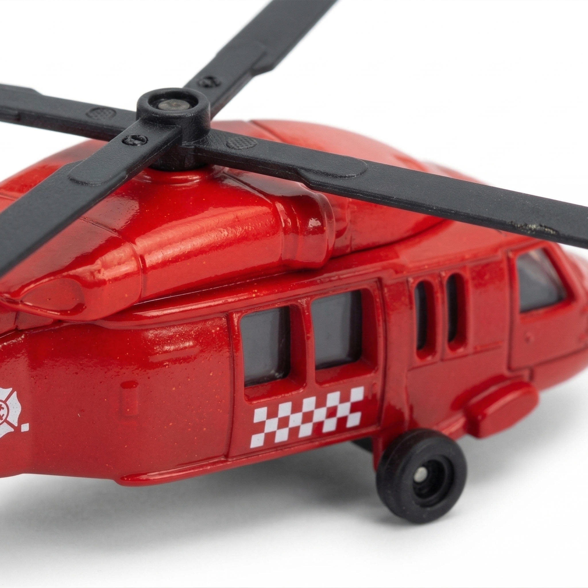 Helicoptero Black Hawk Helicoptor (Fire) - Welly-2