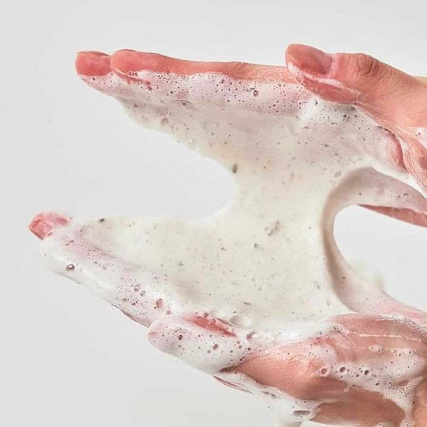 Heartleaf Quercetinol Cleansing Foam-5