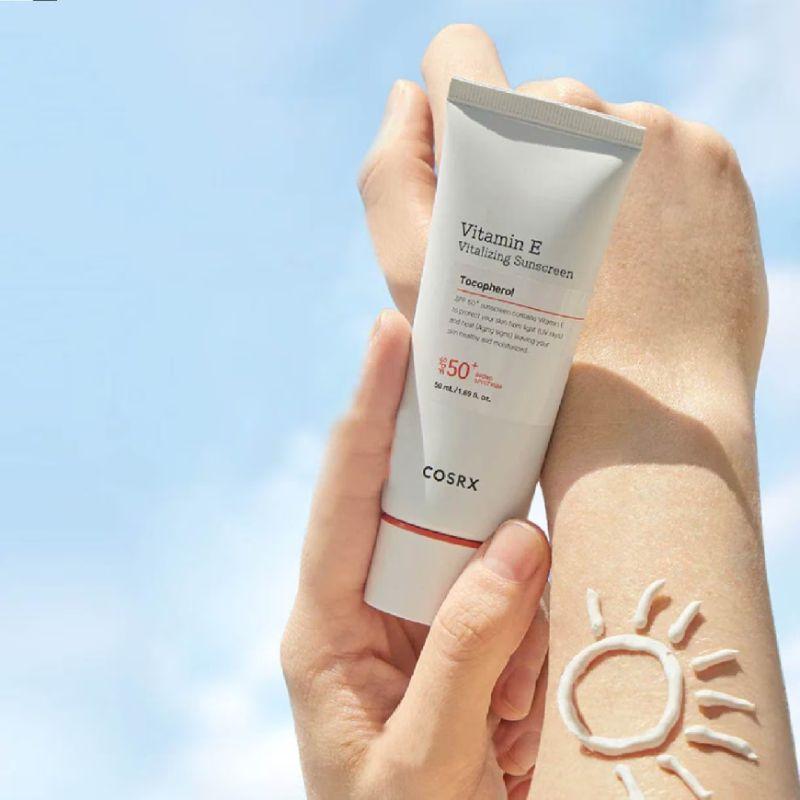 Protector solar coreano SPF 50+ con vitamina E - COSRX Vitalizing Sunscreen-1
