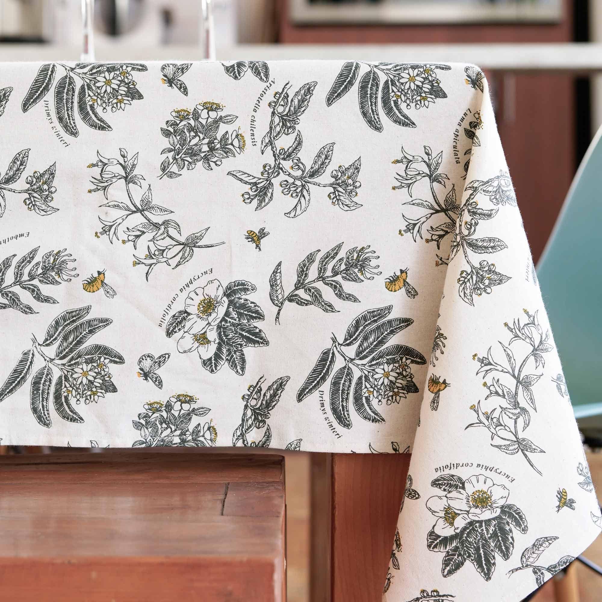 Mantel Polinización 150x320 cm-0