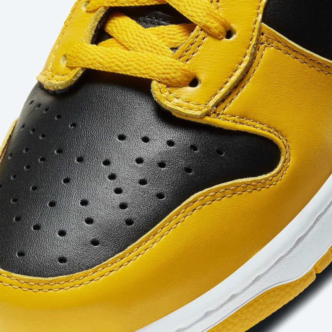Zapatillas Nike Dunk High Varsity Maize Caja Rota-6