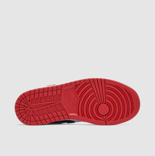 Zapatilla Jordan 1 Low Bred toe-4