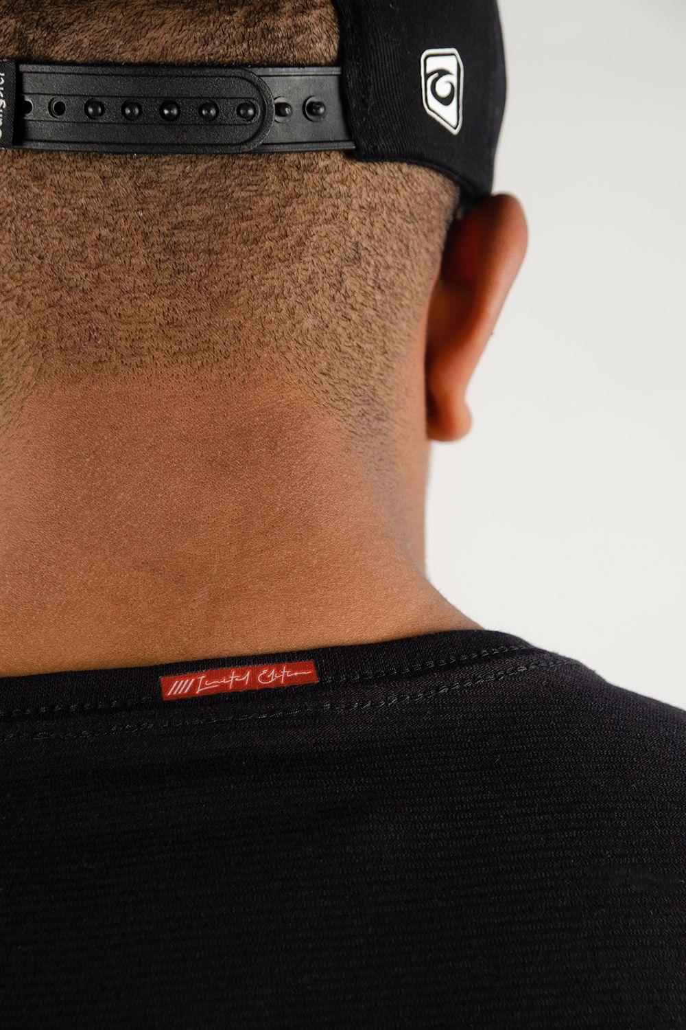 Polera Mc Especial Texture Negro Gangster-4
