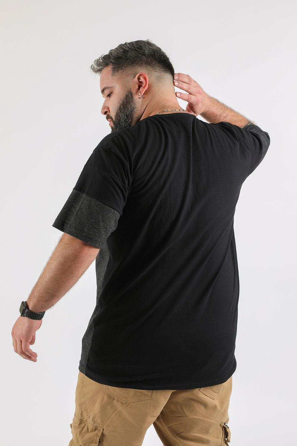Plus Polera Mc Especial Fullband Negro Gangster-1