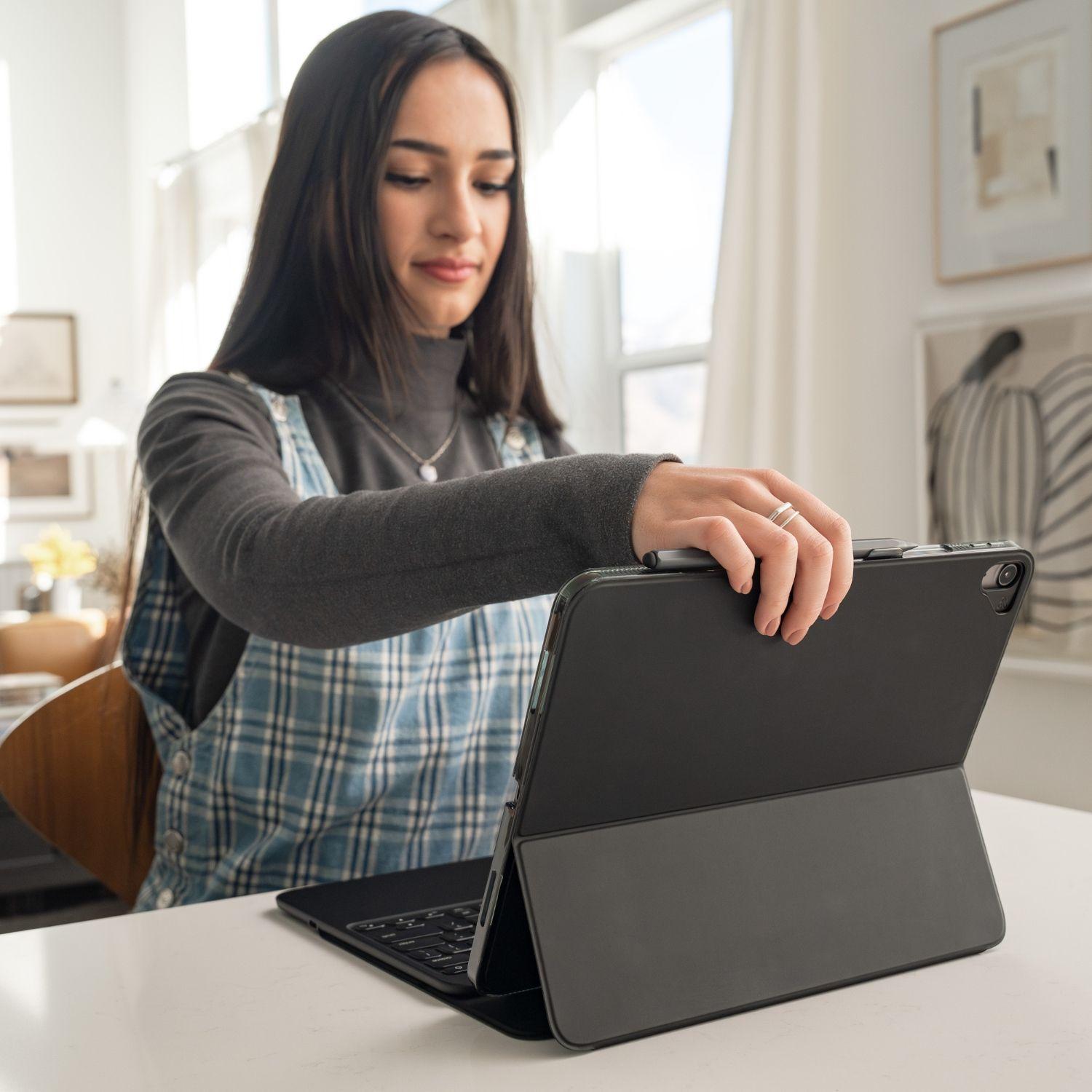 Teclado con Funda Pro Keys 2 para iPad Pro 13 (M4) ES-9
