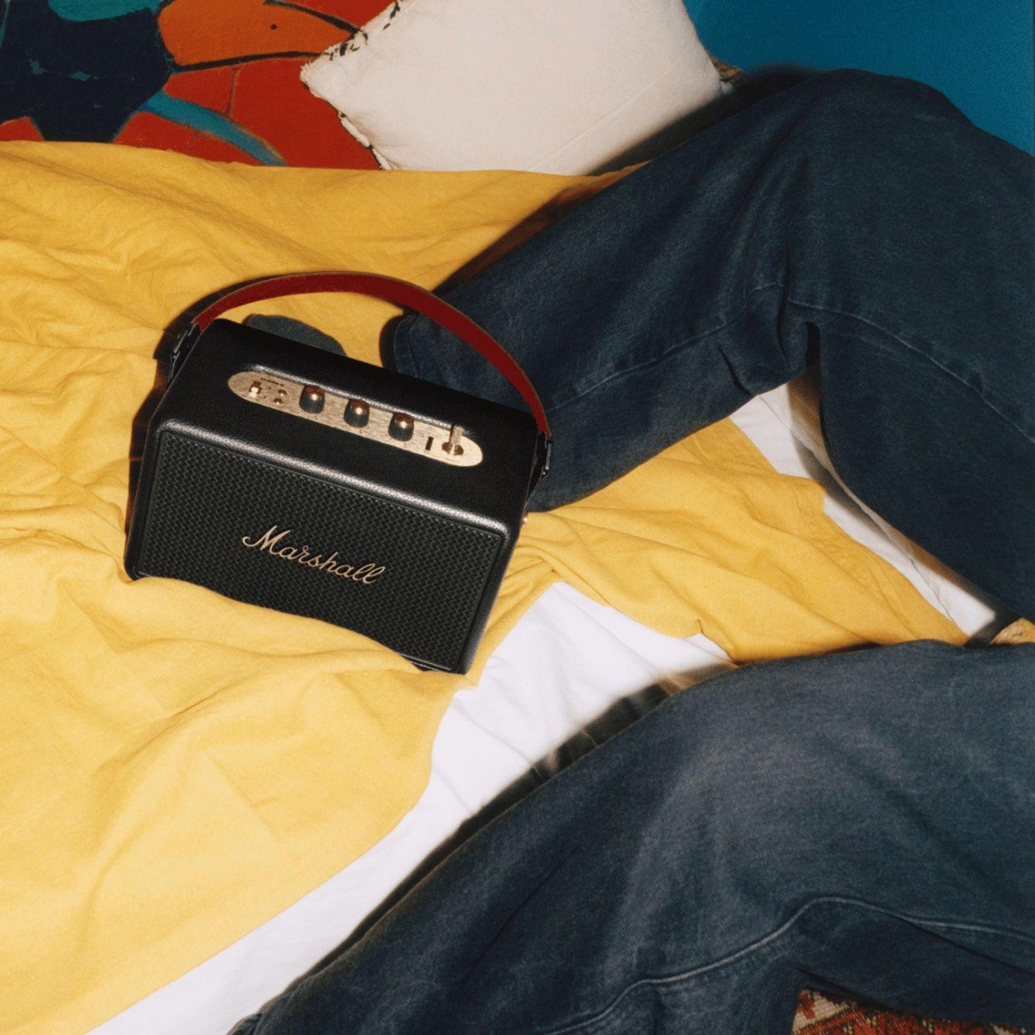 Parlante Bluetooth Portátil Marshall Kilburn III Negro-4