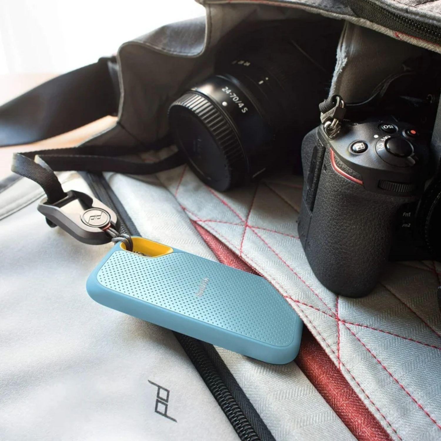 SSD Externo SanDisk Extreme 2TB Celeste-3