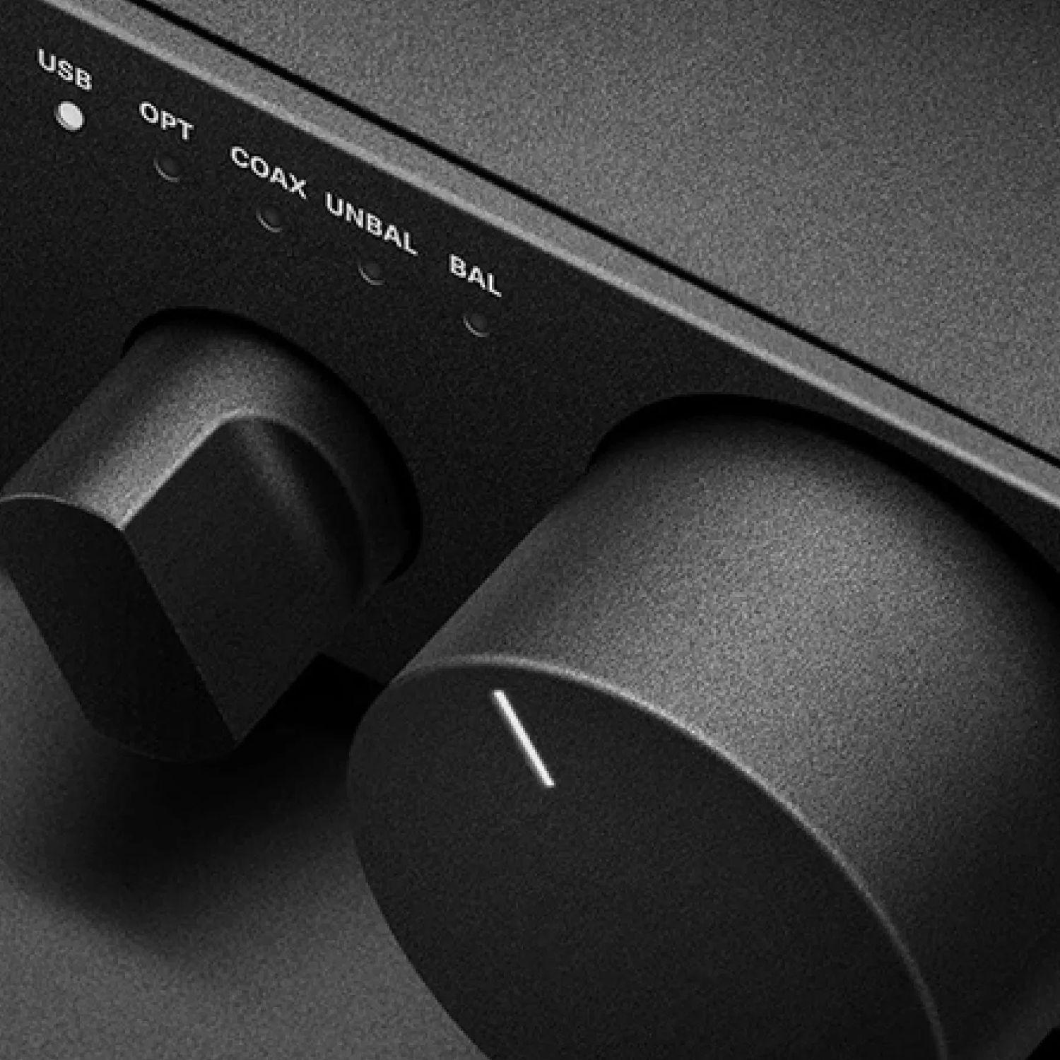 Amplificador de Audífonos Sennheiser HDV 820-4