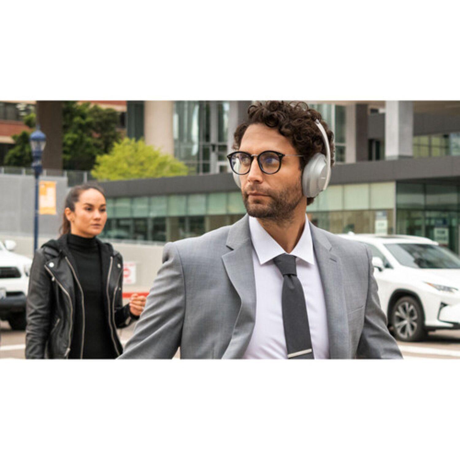 Audifono Over Ear Noise Cancelling 700 Bose Silver-8