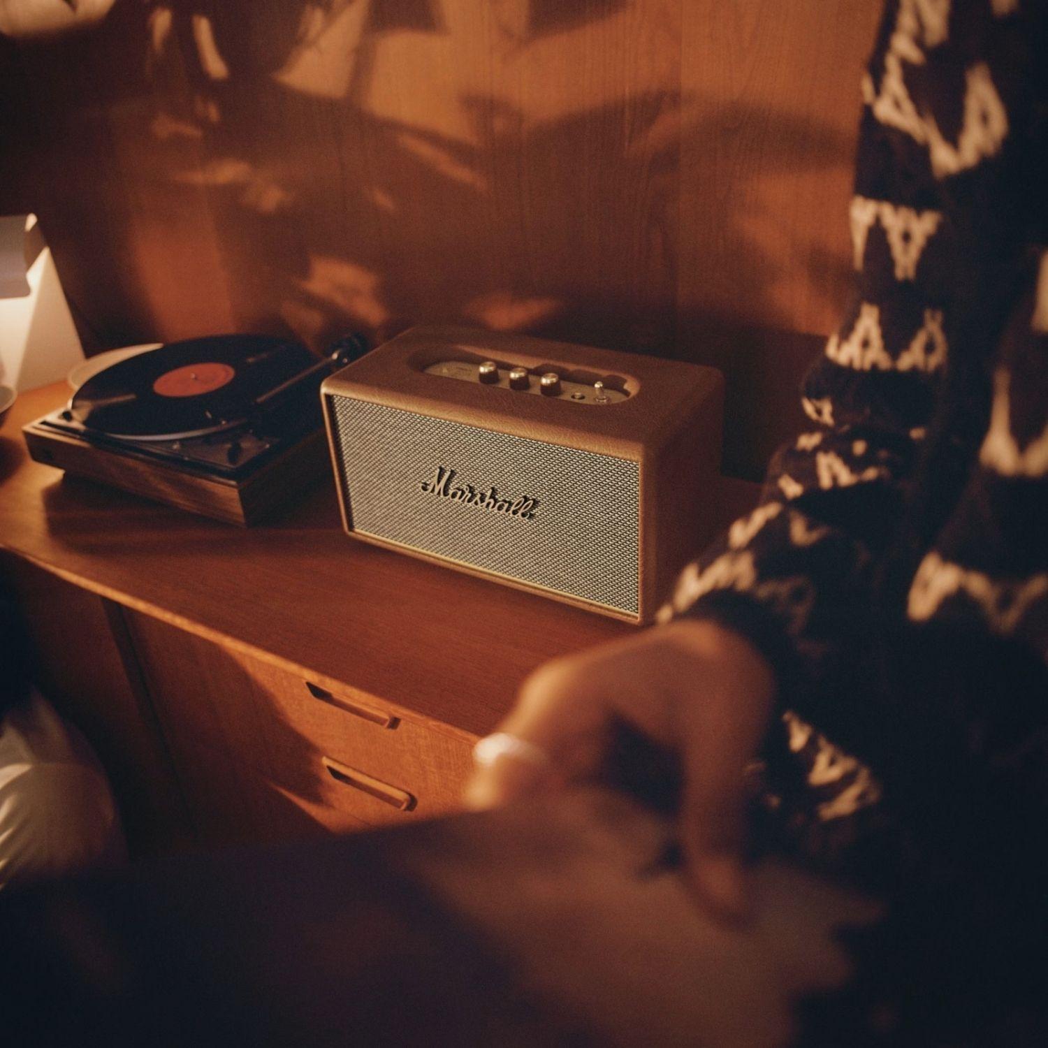 Parlante Bluetooth Marshall Stanmore III Café-6