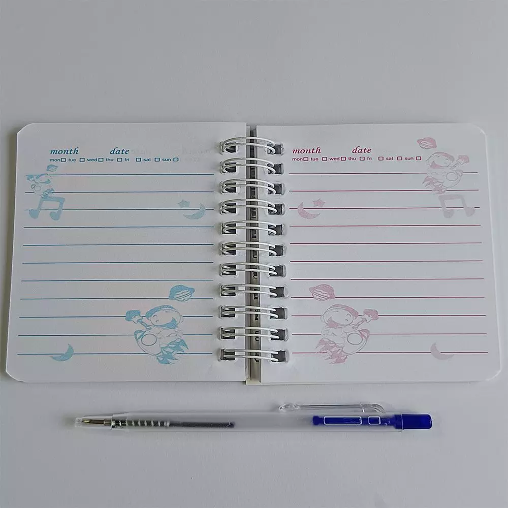 Mini Libreta Modelo Astronauta Espiral Y Lapiz 11 X 8 Cm-2
