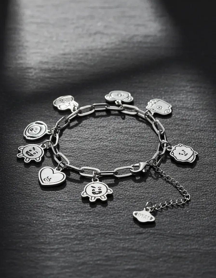 Pulsera dijes coreana grupo de Kpop-4