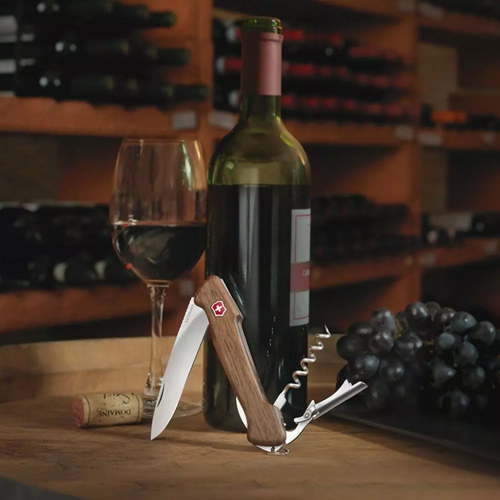Navaja Wine Master color Nuez Victorinox-3