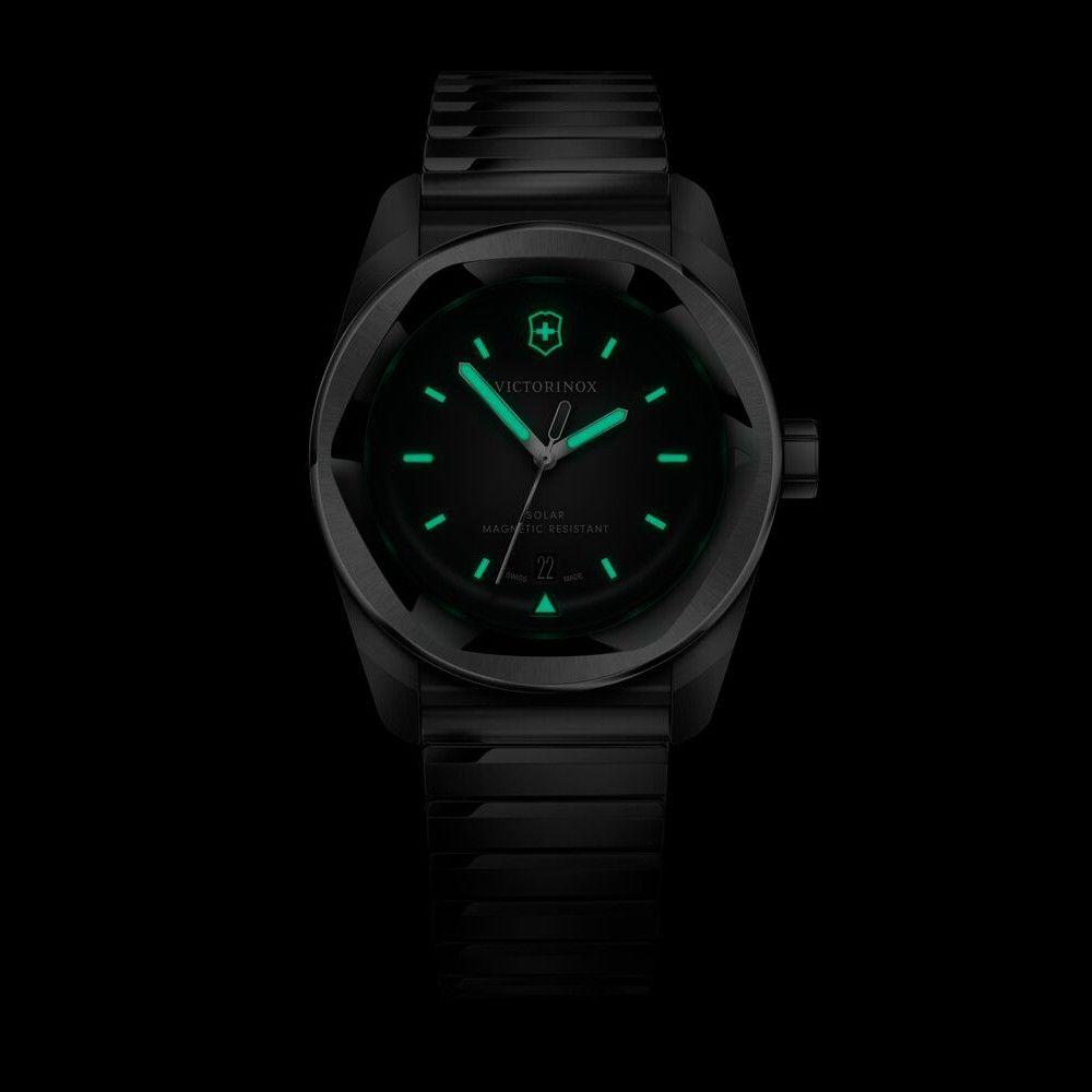 Reloj Concept One Solar negro correa de acero Victorinox-5