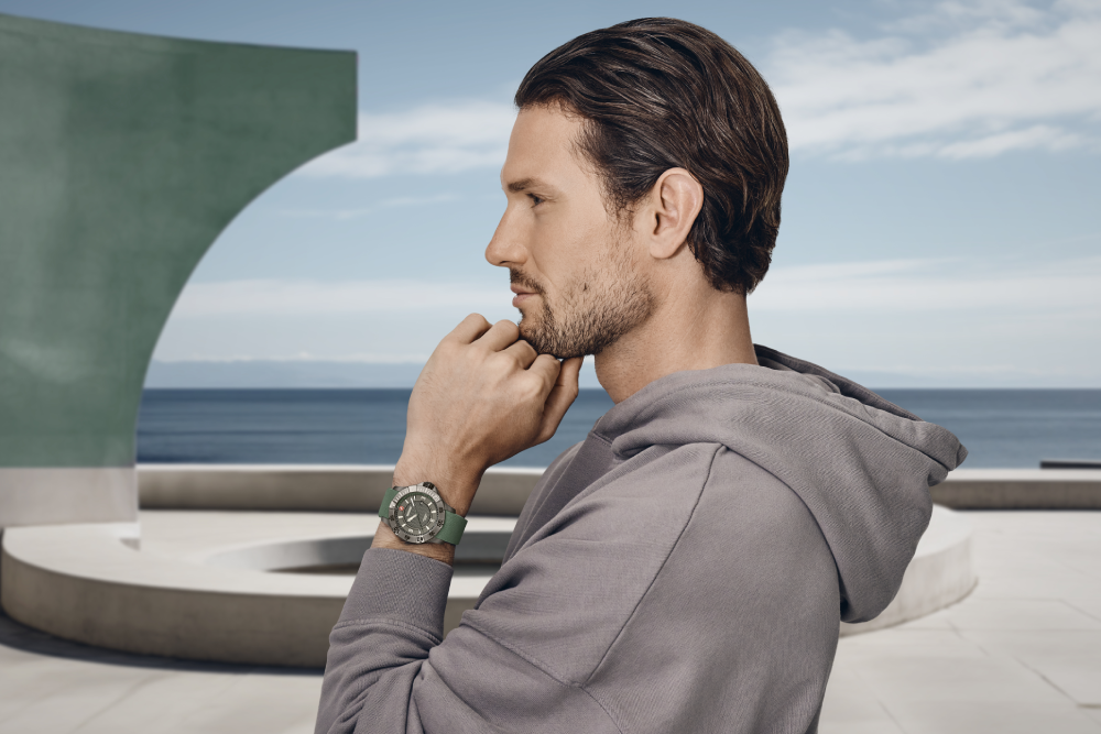 Reloj Seaforce correa silicona verde, dial 43 mm Wenger-3