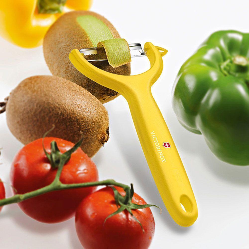 Pelador tomate y kiwi color Amarillo Victorinox-1