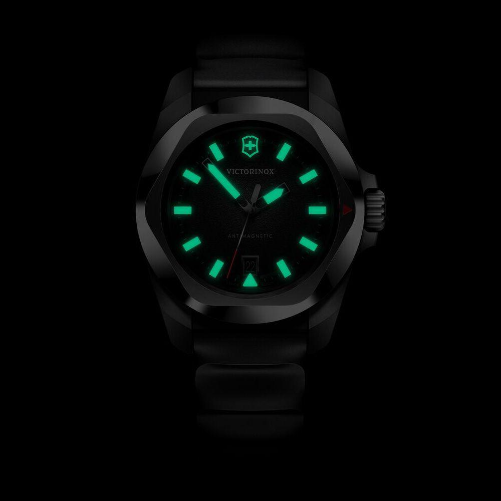 Reloj I.N.O.X. Quartz negro correa acero Victorinox-5