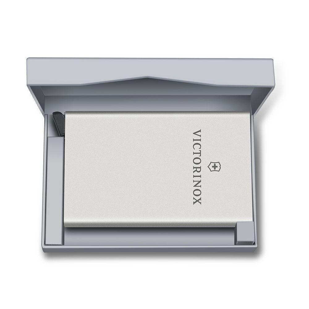 Billetera para tarjetas Altius Secrid Essential color plata Victorinox.-4