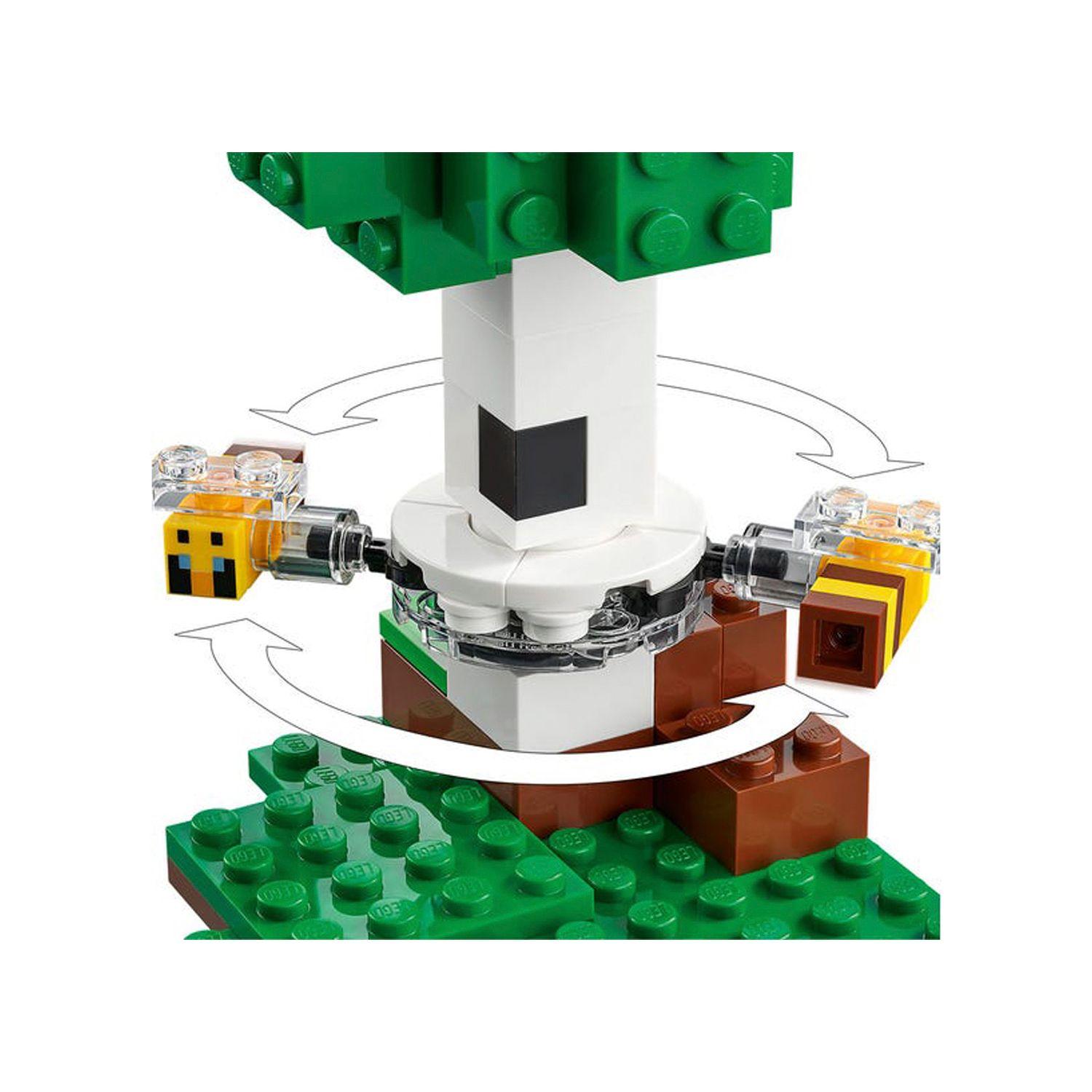 Lego Minecraft La Cabaña Abeja 21241- Crazygames-4