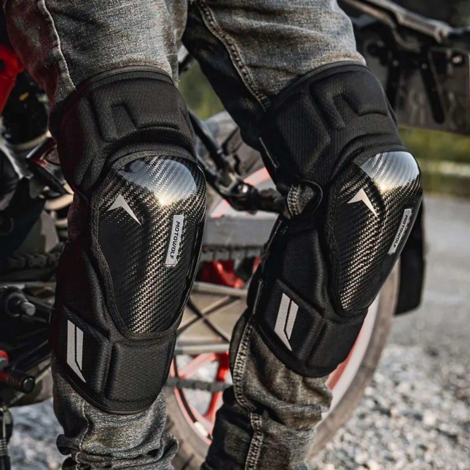 Rodilleras para motociclismo de  Fibra Carbono MotoWolf 1037-5