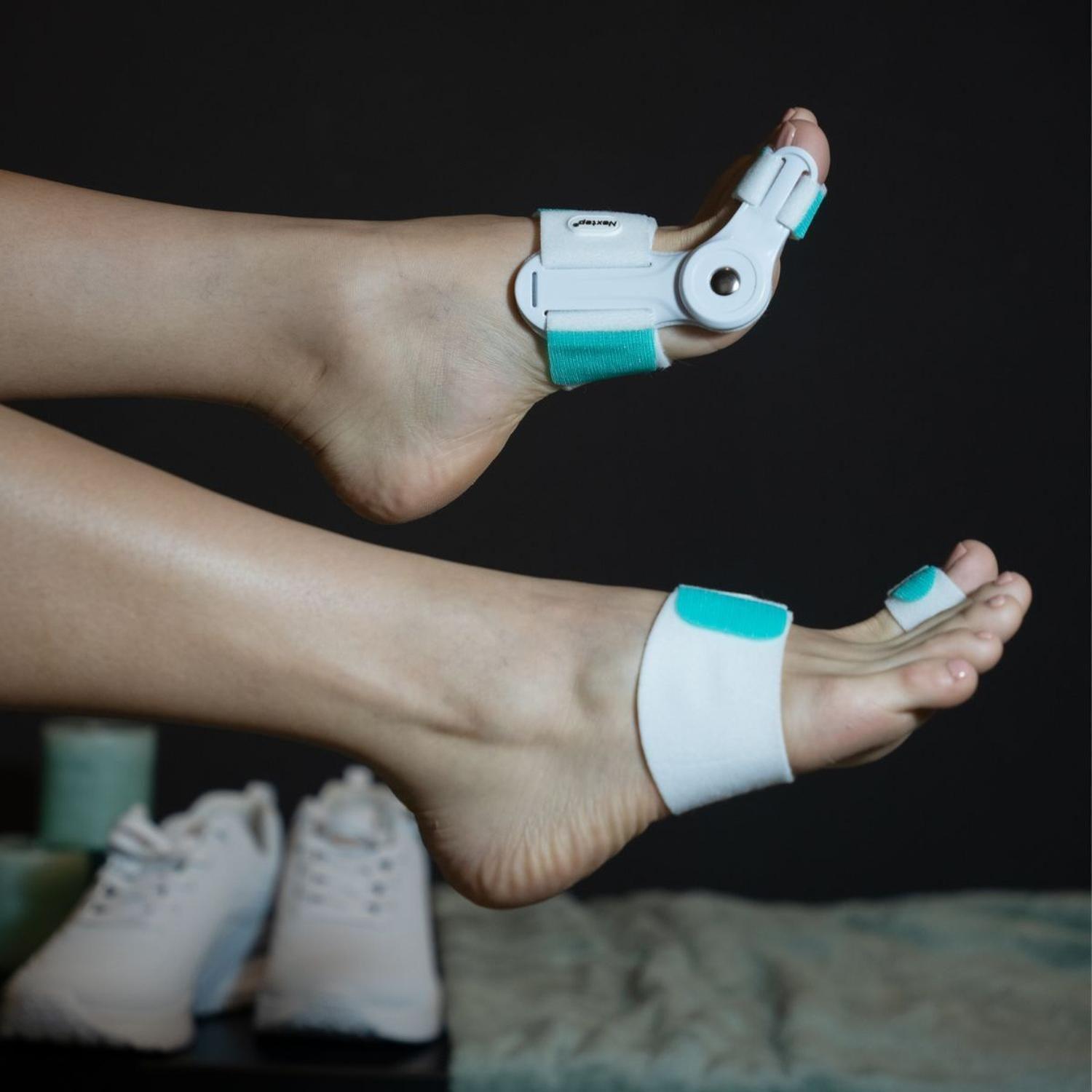 Par de corrector diurno articulado con gel para Juanetes-2