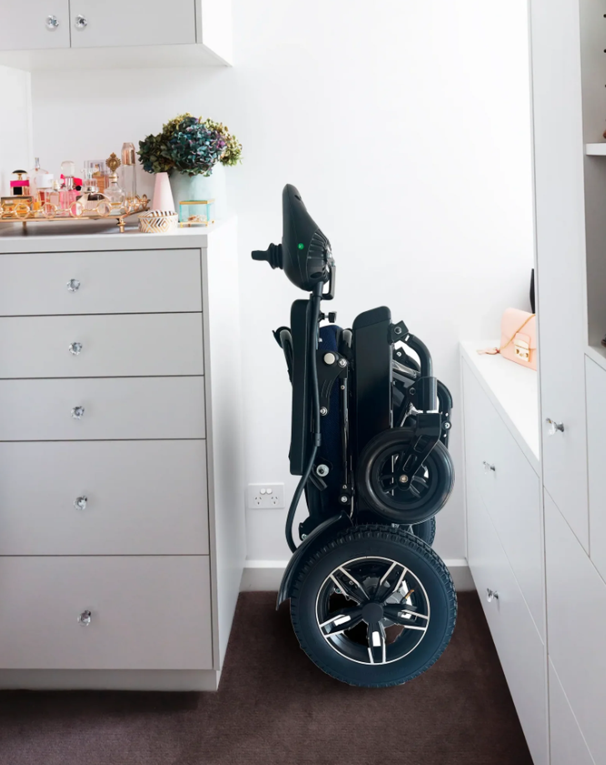 Silla de ruedas eléctrica Therarider Plus-2