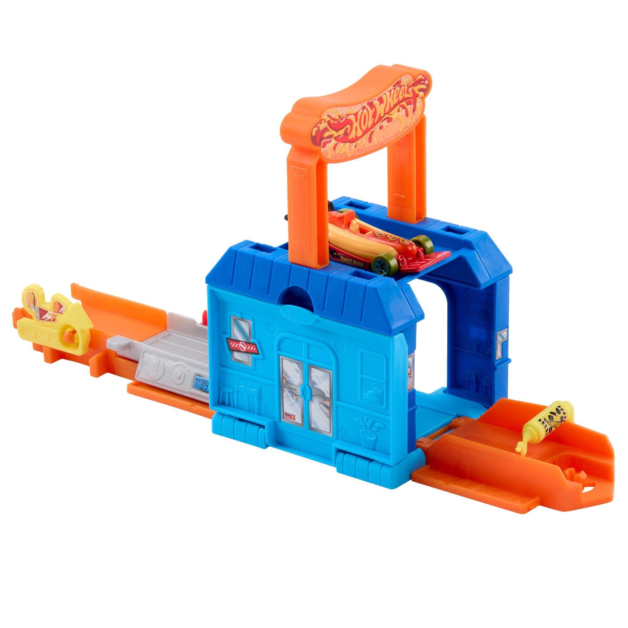 HOT WHEELS PISTAS SORPRESA - SERVICIO EN EL VEHICULO PARA LLEVAR-4