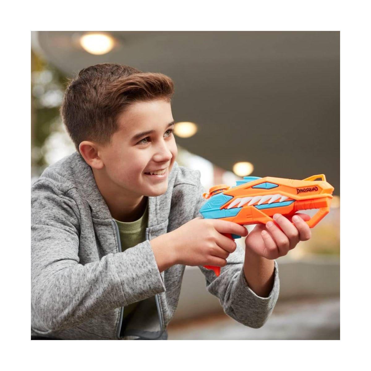 Supersoaker Dinosquad Raptor-Surge-4