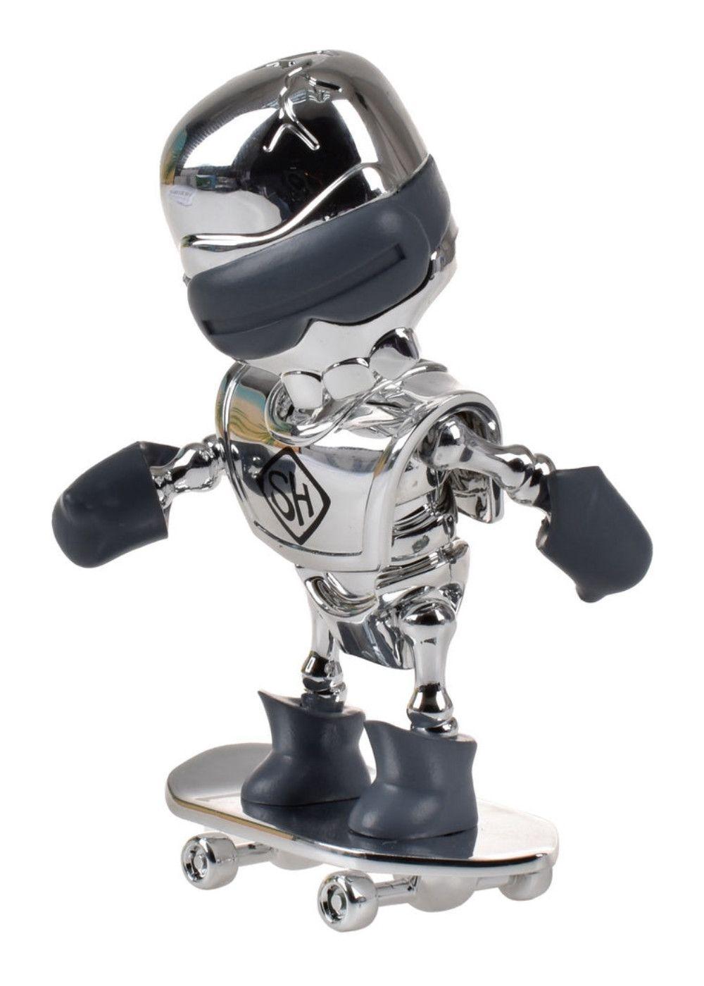 Figura 12 Cms Stumble Guys Mythic - Silver Skeleton-4