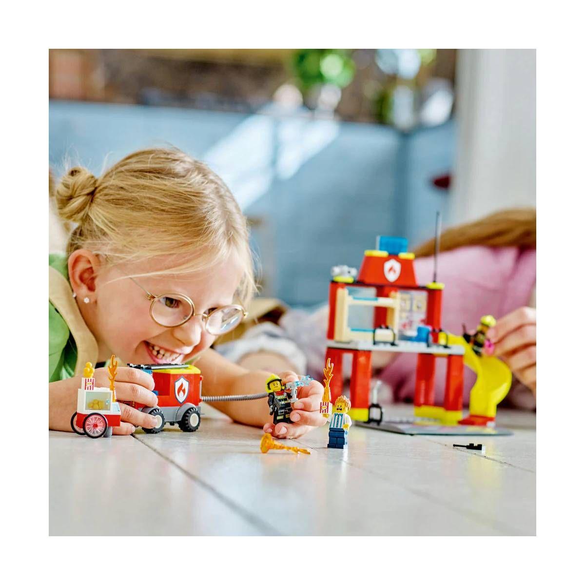 ESTACIÓN DE BOMBEROS Y CAMIÓN DE BOMBEROS LEGO CITY-1