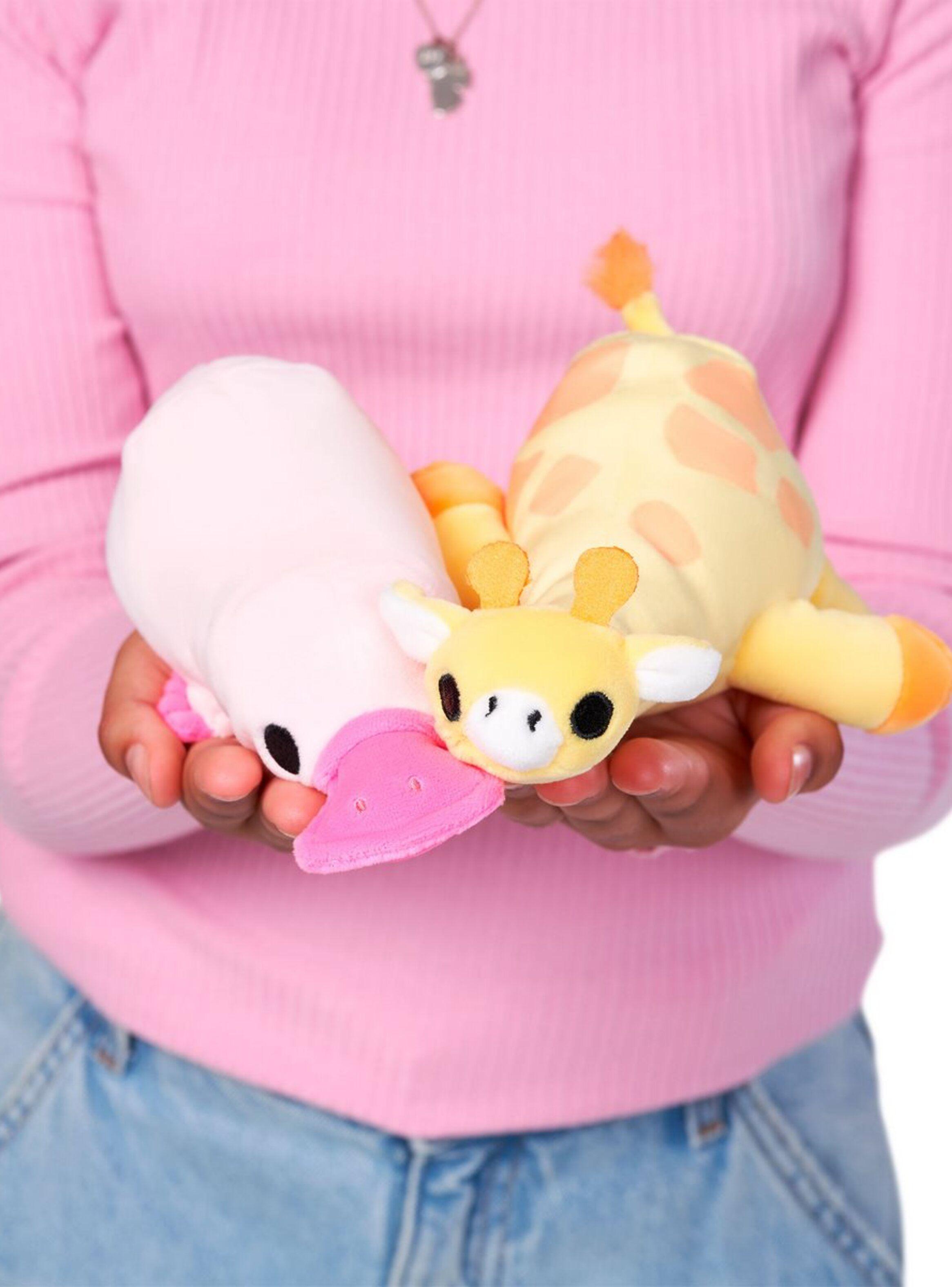 Peluche Blandito Hug A Lumps De Zuru - Gigi La Jirafa-3